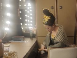 点击看大图 -盘子女人坊古装写真摄影(长春总店)