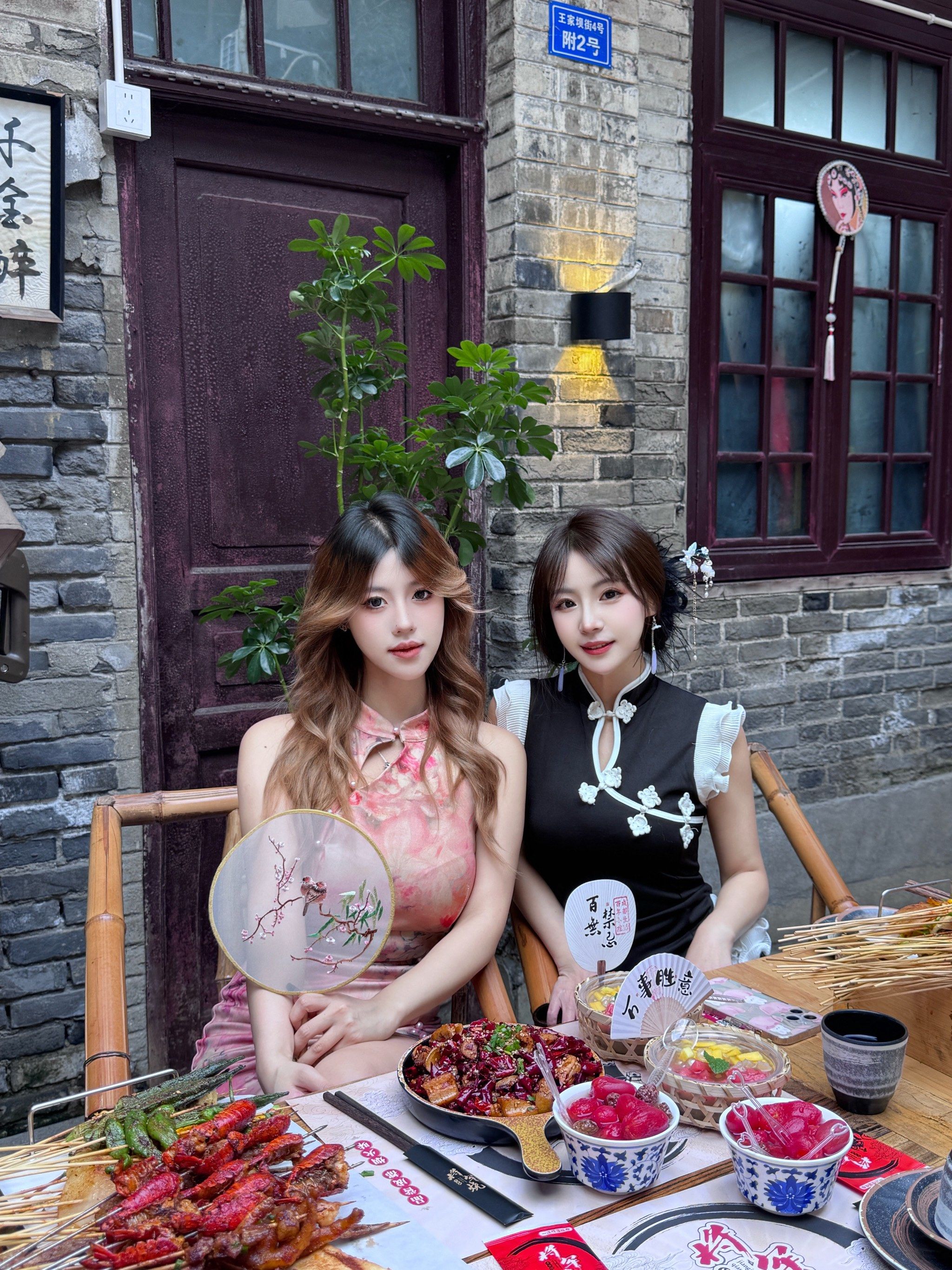 姐妹说想整旗袍趴 就来这儿了