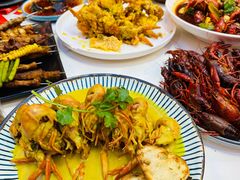 甲鱼鸡爪煲-钳小柒·小龙虾蓝龙王烧烤夜宵(长寿路店)
