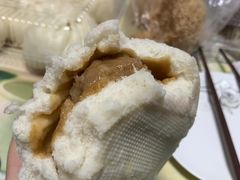 -白玉兰食品甜凤店(合生汇店)
