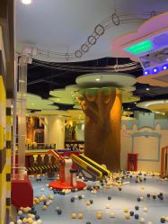 -MELAND CLUB亲子乐园•派对(虹桥万象城店)