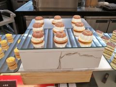 -圣丰索菲特·2 On 988 Café 自助餐厅