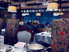 -领鲜活海鲜榴莲自助火锅(东门店)