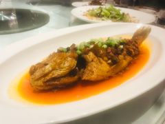 -品悦酒店(三林古镇店)