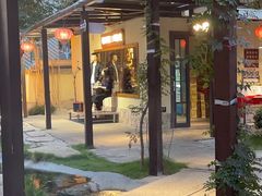 -湘力力小院·鱼汤泡饭(枫林路店)