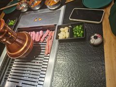 -臻牛烤肉