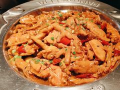 -胖哥俩肉蟹煲(上海悦荟广场店)