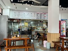 -裕新楼粉面馆·石磨手工粉(四方坪店)