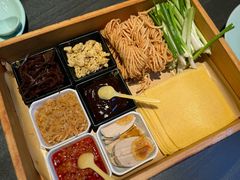 -忠顺斋易州印象烤鸭店(东关新村店)