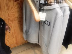 -伦敦比斯特购物村