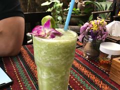 -Tikky Cafe