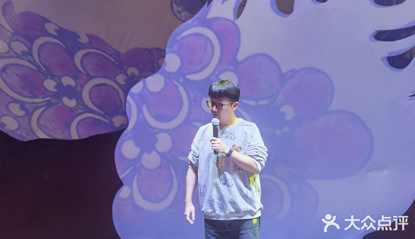 工作人员也态度特别好整个演出的环境非常不错