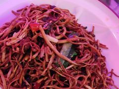 -巴特餐饮6加1音乐餐吧·新疆菜
