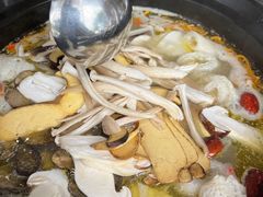-野菌皇海景野生菌火锅(滨海大道店)
