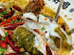 -江渔儿酸菜鱼(映月湖环宇城店)