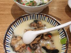 -鲜越鲜鱼粉(财富购物中心店)