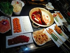 -怡品川宇火锅(宝立方店)