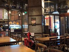 -玛格萝妮(汇智国际商业中心店)