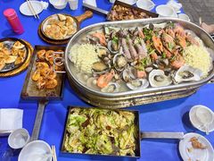 -老东镇啤酒屋海鲜加工·蒸汽海鲜·海鲜烧烤(台东店)