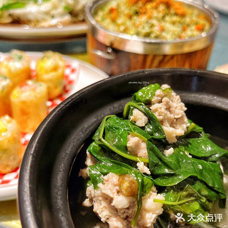 集美大学门口的大排档