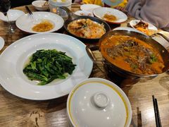 -香山湖家家宴(中山陵店)