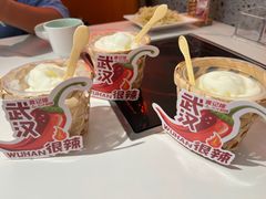-黄记煌三汁焖锅(新佳丽江汉路店)