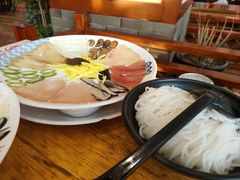 -桥香园过桥米线(国贸店)