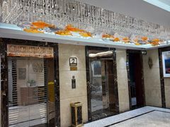 -贝尔大酒店(海拉尔伊仕丹购物广场店)