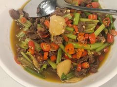 -新李记 · 口味菜馆(南郊公园店)