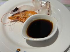 -四海一家自助餐(益田假日广场店)