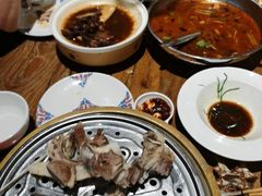 -蒙亨·手把肉·蒙古包文化主题餐厅(天恒广场店)