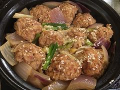 翠冠梨狮子头-云河农家乐饭店(福禄缘树山店)