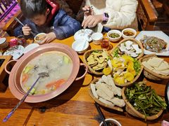 -民食香·腊排骨野生菌美食(木府店)