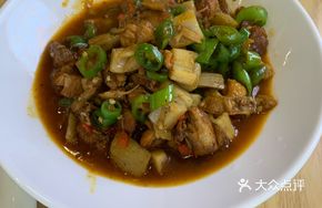 Fresh Bamboo Shoots Stir-Fried with Chicken