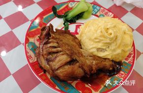 Fried Chicken Leg with Egg Rice