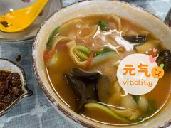-天天向上素食餐厅(五台山店)
