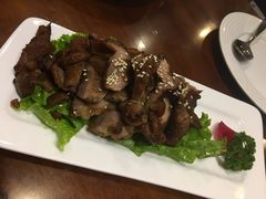 烤猪颈肉-荷花泰菜(东方新天地店)