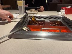 -海底捞火锅鲜切牛肉主题店(长寿路店)