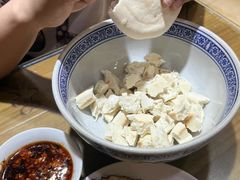 -天发芽·何记葫芦头泡馍·传统小吃(报恩寺街店)