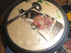 鱼头豆腐汤-金牌外婆家(苏州中心店)