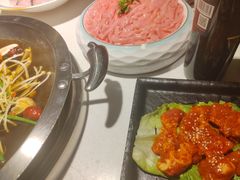 -茅草房·河畔园林火锅