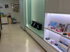 -维乐口腔·埃齐门诊(静安店)