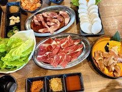 -山居屋炭火烧肉(厚街万达店)