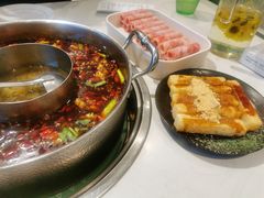 -蛙两只美蛙鱼头火锅(恒茂店)