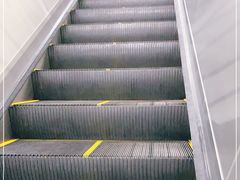 -红土地(地铁站)