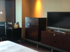 -上海龙之梦万丽酒店