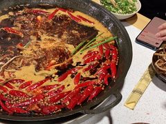 -正贰捌经重庆老火锅(建设路店)