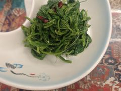 -乡村馕坑肉·烧烤·新疆菜·本地人更爱吃(阿勒泰首店)