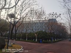 -金陵中学(河西分校)