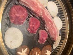 -嘿嘟嘟·肋条烧肉放题(爱融荟城店)